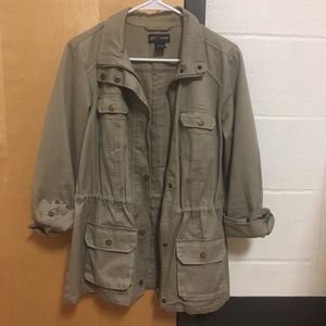 Women olive green utility coat / jacket